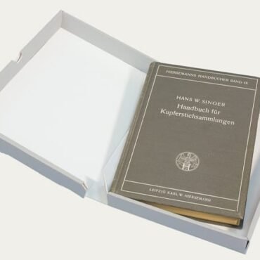 Atverčiama dėžutė KS 17