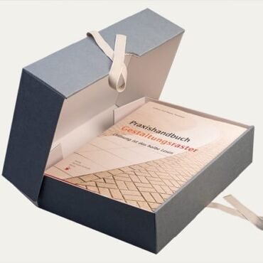 Atverčiama dėžutė KS 17 - su tvirtinimo juostelėmis