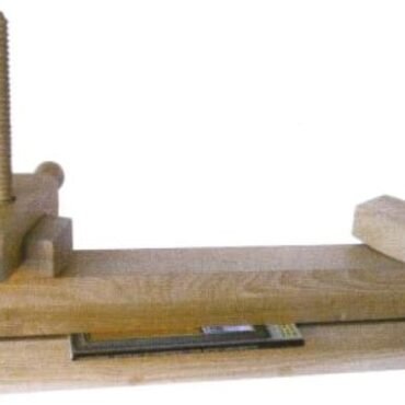 Knygų įrišimo presas